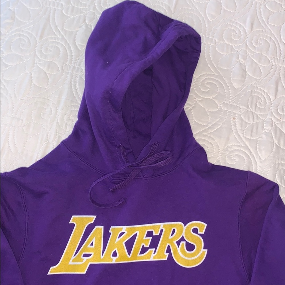 Lakers LeBron James 23 hoodie - Picture 2 of 5